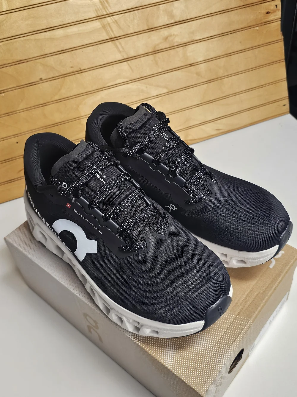 On Running Men's Cloudmonster 3 Black/White Running Shoes